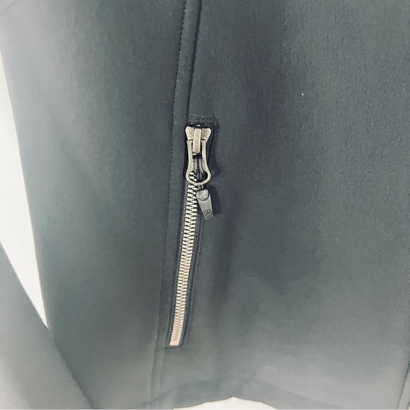 Marmot Women’s Black Furlong Jacket with Brown Faux-Fur Hood, Size Medium - Picture 4 of 13